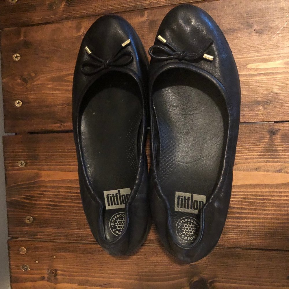 Fitflop Ballerina Flat and b.o.c. sandals